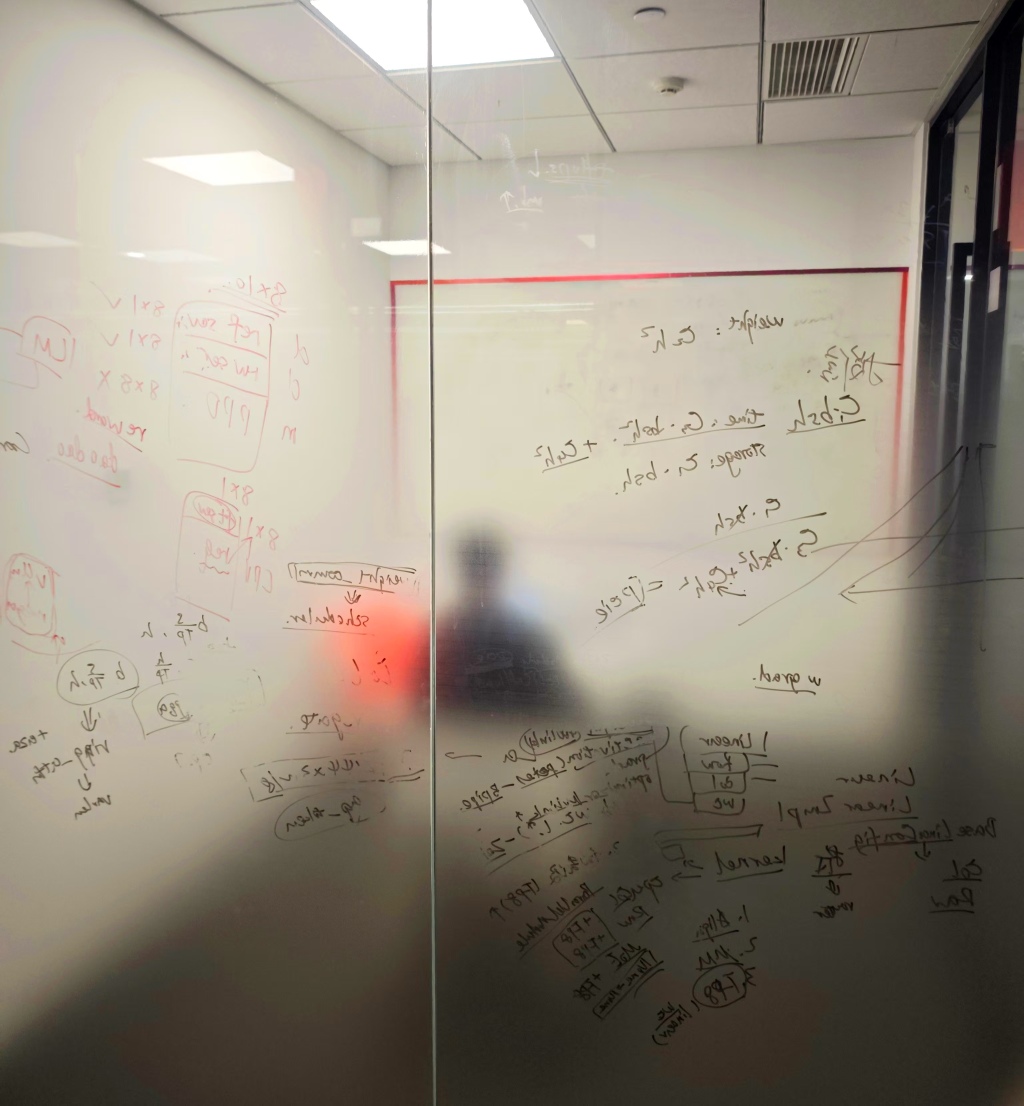 媒体管家上海软闻 ：全球开发者先锋大会开幕在即，上海人工智能企业有哪些新思考新期待(图1)