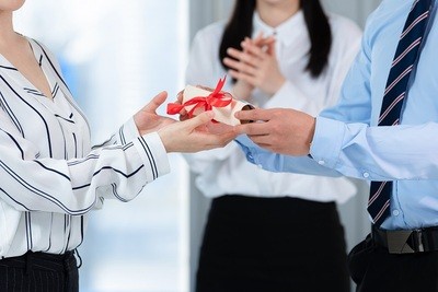 北京伊康集团 砥砺前行,肩负着重要使命和社会责任义务(图2) 北京伊康集团 砥砺前行,肩负着重要使命和社会责任义务(图2)