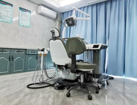 2023海南牙根补牙有名气的口腔医院排名前十位最新公示！海南医学院第一附属医院口腔科这些医院为您的整形增添更多保障(图10)